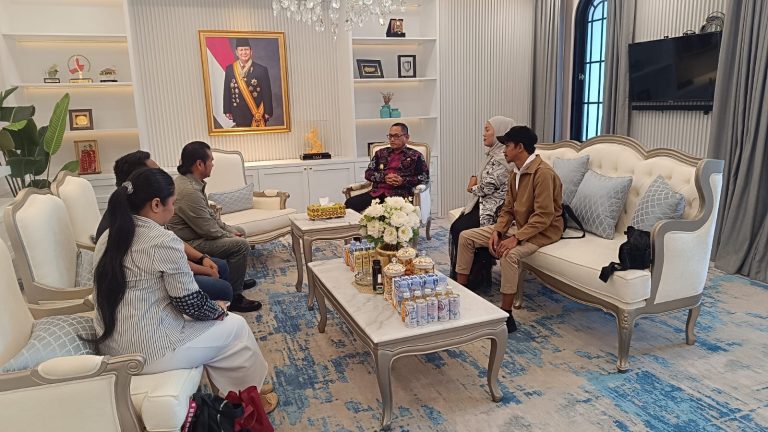 d3264dc1-6684-4d6d-8358-308863f500a2